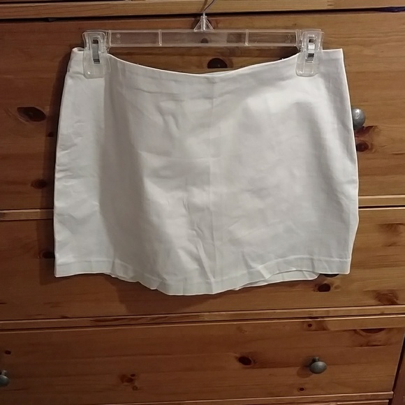 Express Dresses & Skirts - Express cream mini skirt